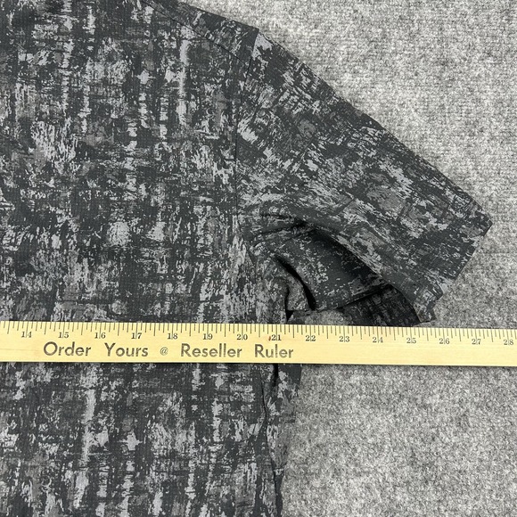 Lululemon‎ Shirt Mens Large Gray Abstract Short Sleeve Button Up Performance - Picture 6 of 7